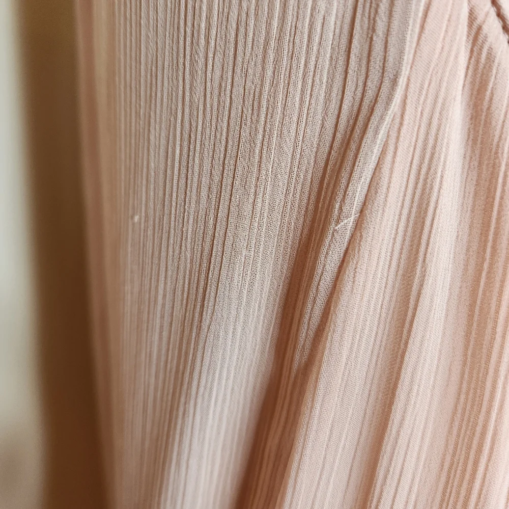 Alice + Olivia Strapless Nude Blush Maxi Gown with Lace Inserts Size 4 - Picture 13 of 13